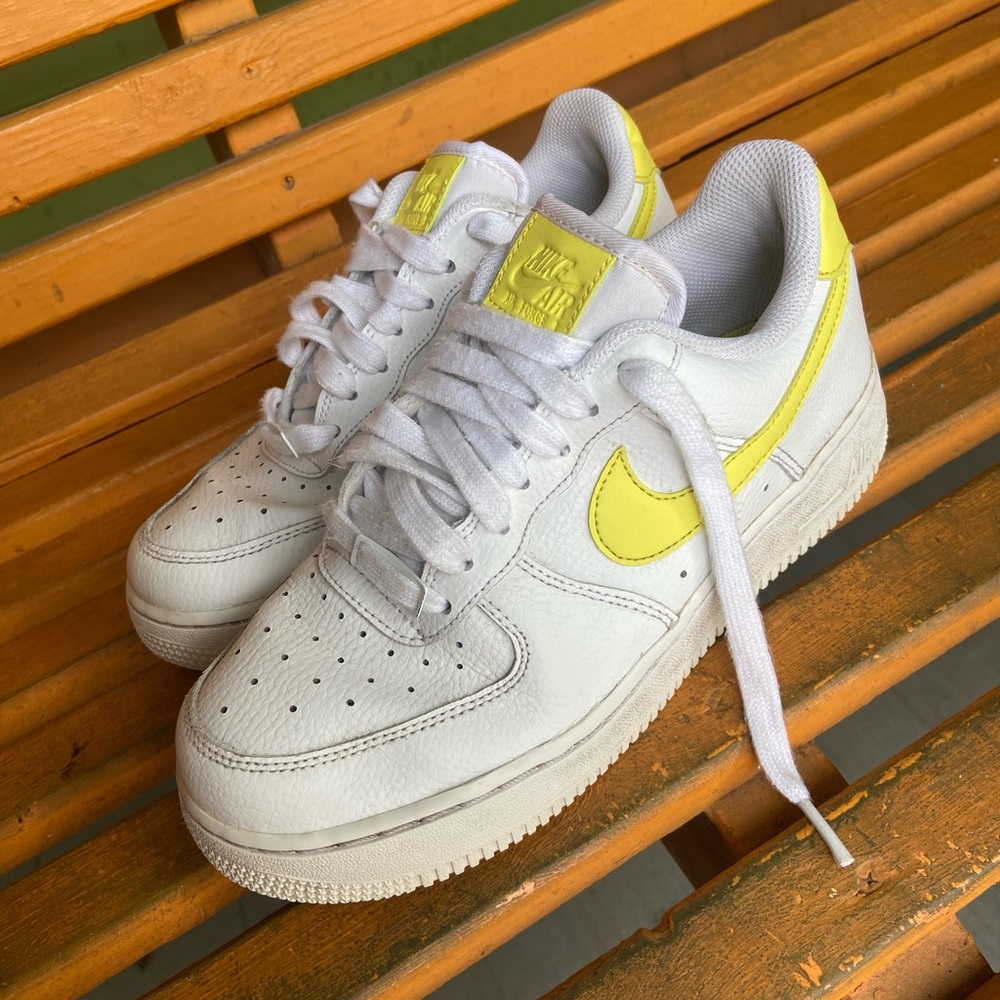 Light yellow Nike Air Force 1